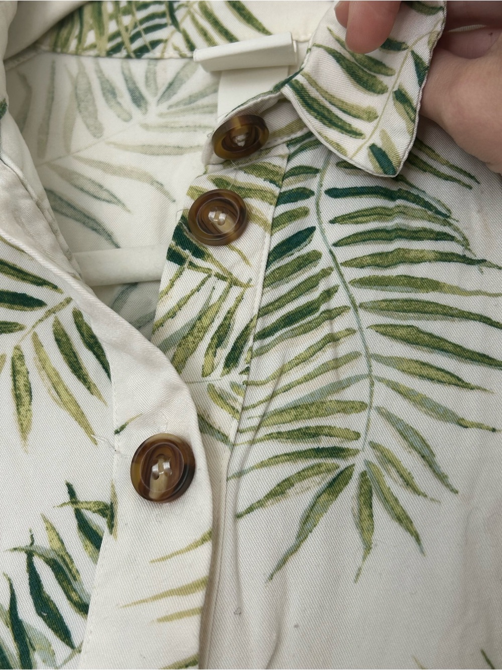 2 for 10$ ☀️Palm print collared dress with a button-down front sz 4 - Picture 8 of 16
